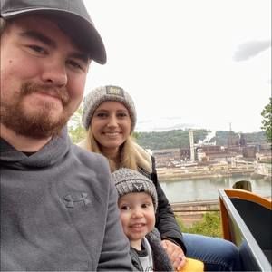 Meet your Posher, Stephanie